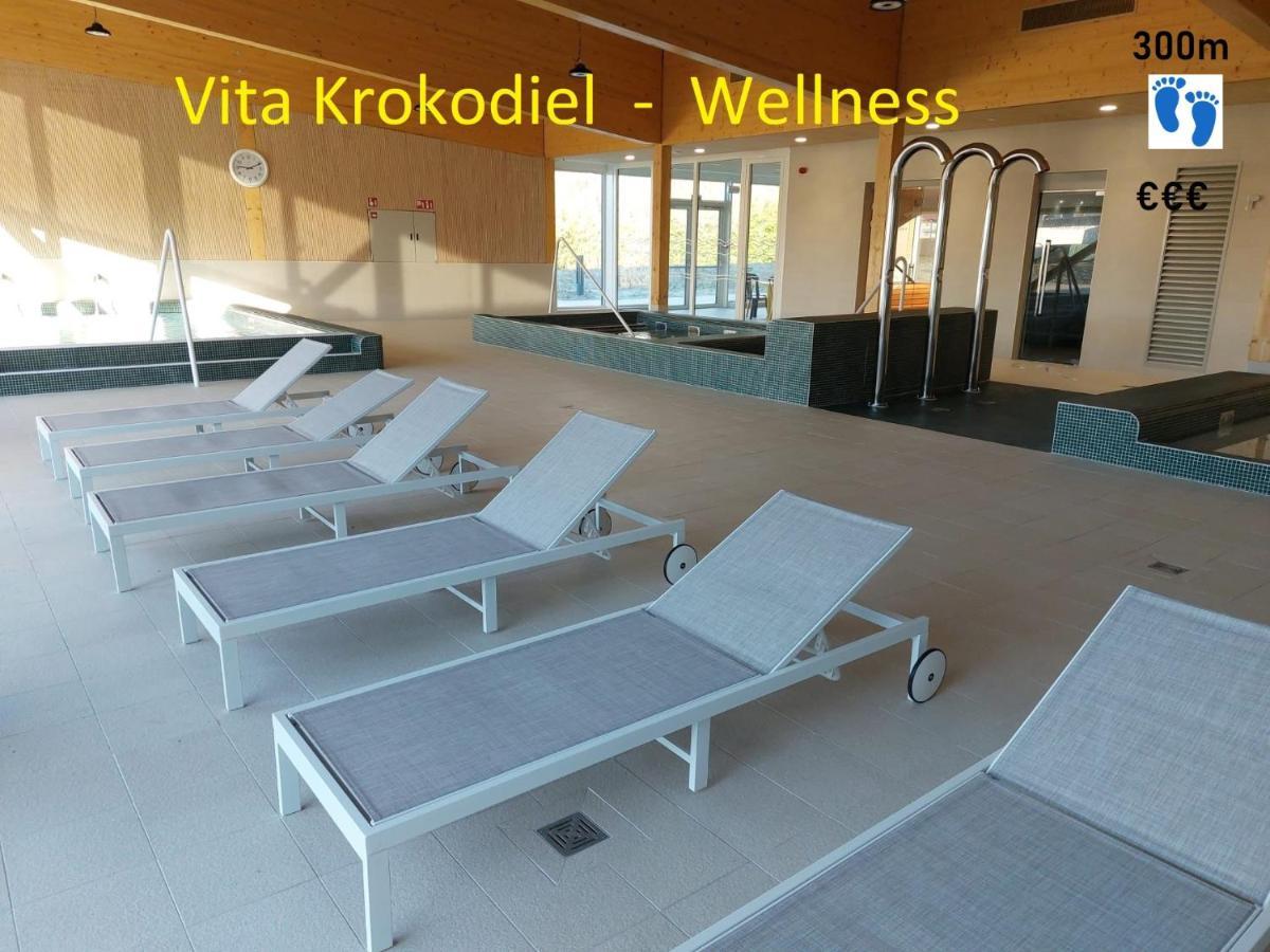 Hotel Acropolis " Op Het Sportiefste Park Van De Kust " Middelkerke Kültér fotó