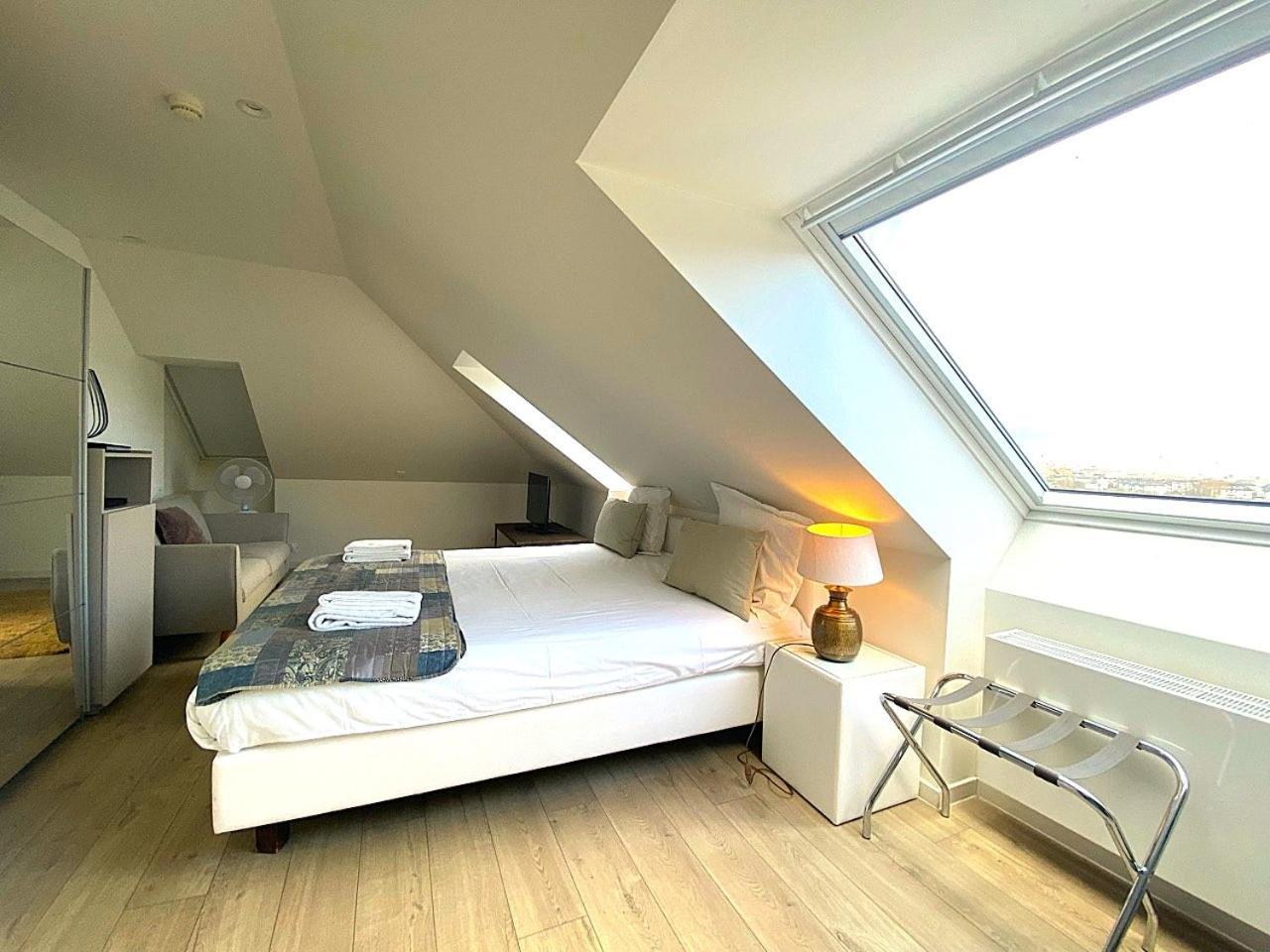 Hotel Acropolis " Op Het Sportiefste Park Van De Kust " Middelkerke Kültér fotó