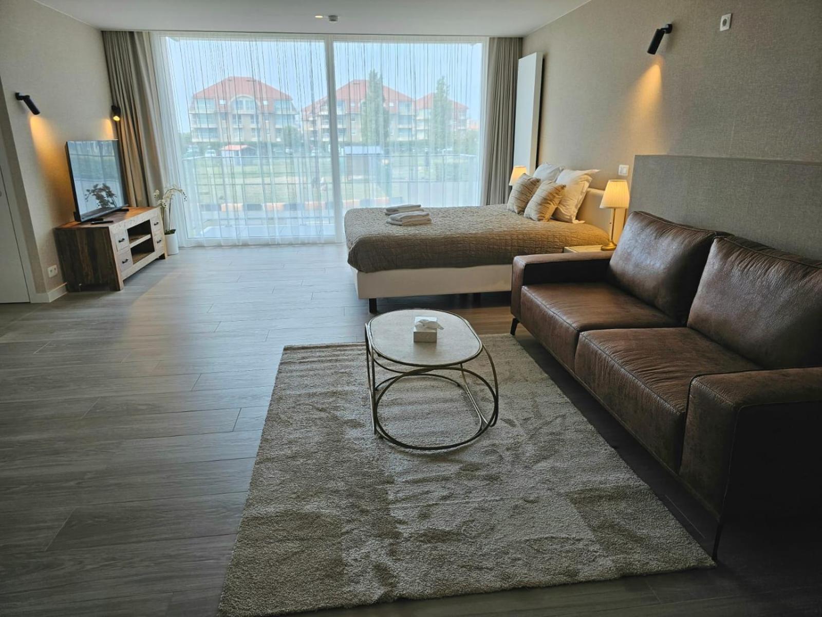 Hotel Acropolis " Op Het Sportiefste Park Van De Kust " Middelkerke Kültér fotó